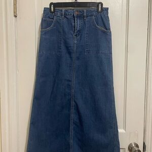 Women's Blue Denim Maxi Skirt 70% Cotton